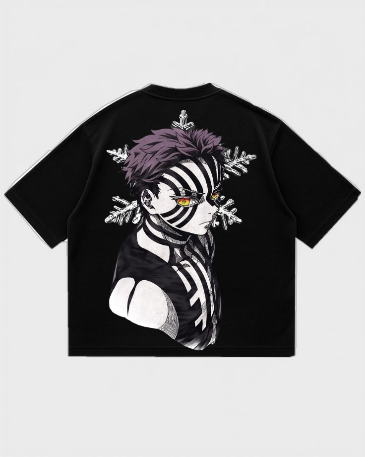 AKAZA OVERSIZED T-SHIRT